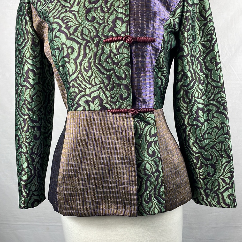 COPY - Beautiful. Women’s size 6. After Five dress jacket, many colors and tex… - Picture 3 of 10